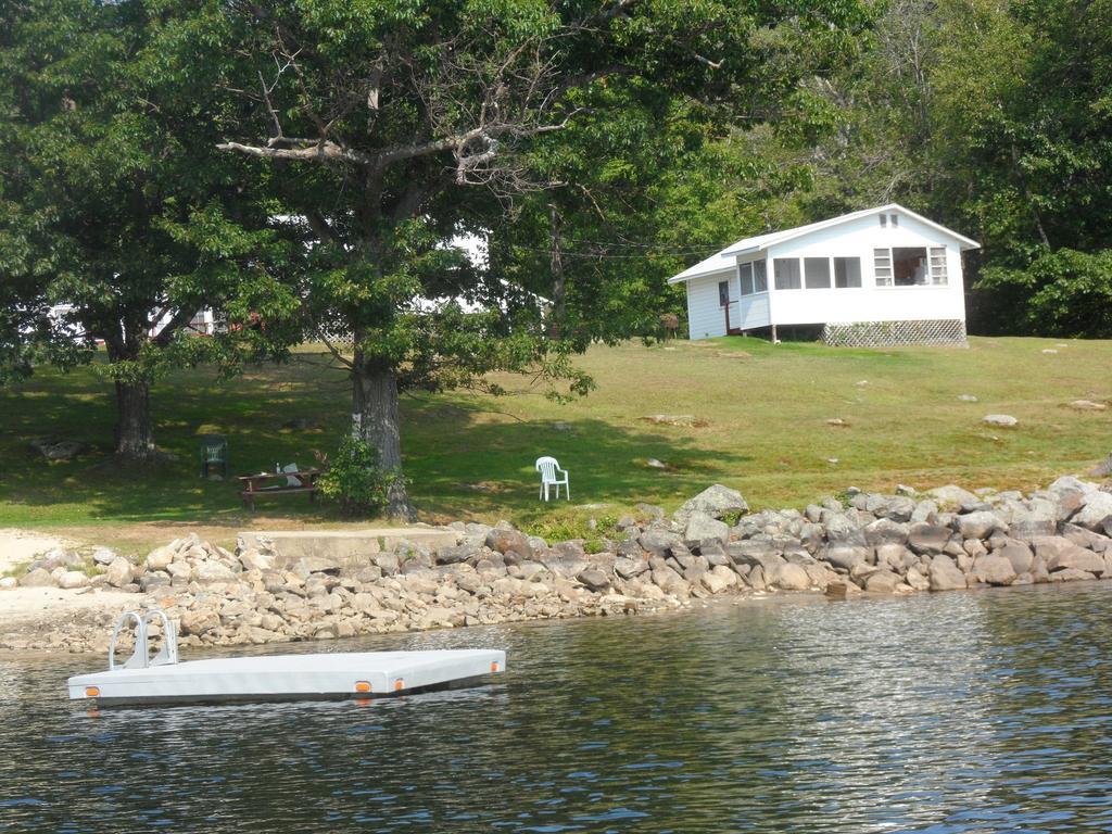 White Oak Motel & Cottages Holderness Esterno foto
