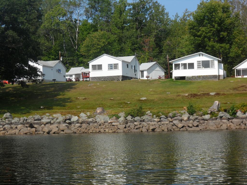White Oak Motel & Cottages Holderness Esterno foto